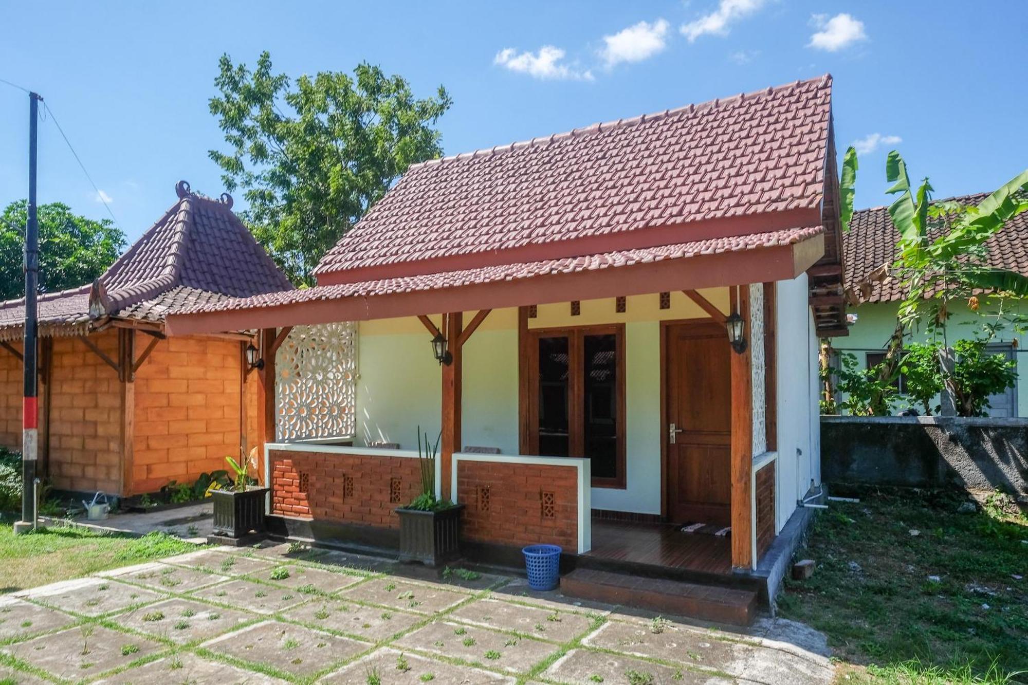 Reddoorz Syariah Near Alun Alun Wonosari Hotel Buitenkant foto