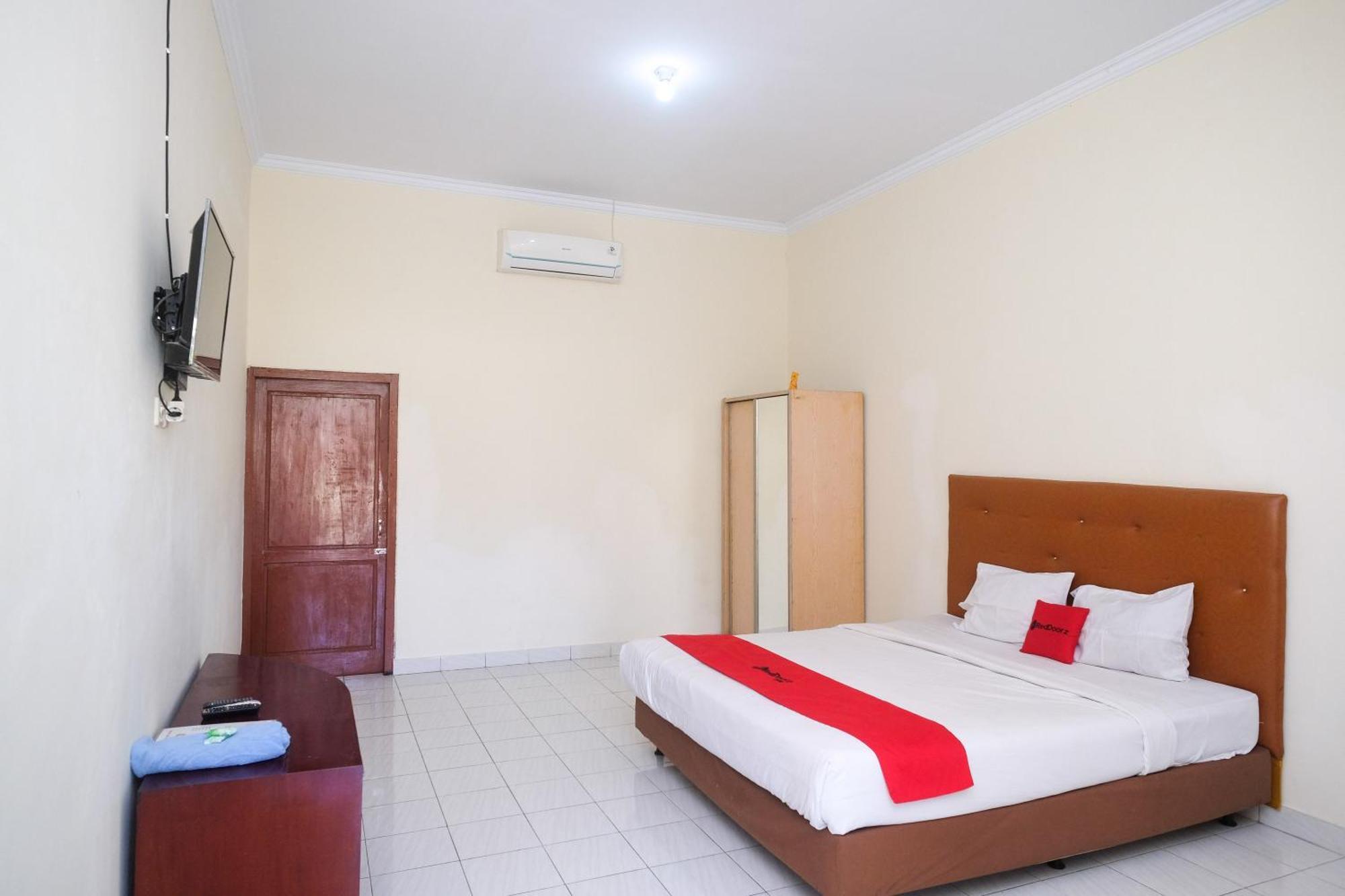 Reddoorz Syariah Near Alun Alun Wonosari Hotel Buitenkant foto